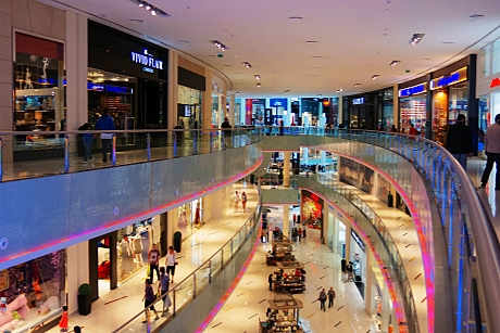 The Cutting-Edge Advancements of SPON's IP PA System for Shopping Mall